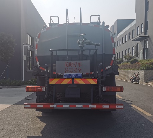 程力威牌CLW5180GPS6ZC型綠化噴灑車(chē)